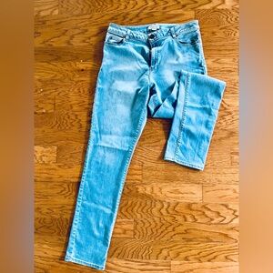 Coldwater Creek Light Blue Straight Leg Jeans